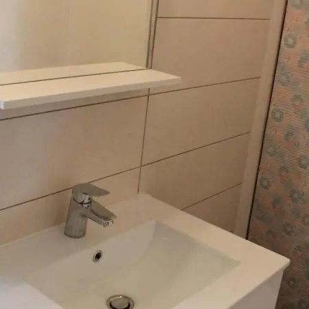Apartament La Roche-posay, 1 Piece, 2 Personnes - Fr-1-541-45 La Roche-Posay